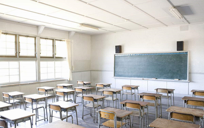 欧美黄色性爱视频网站 首例小学生教室装修后病亡　校方判赔42万