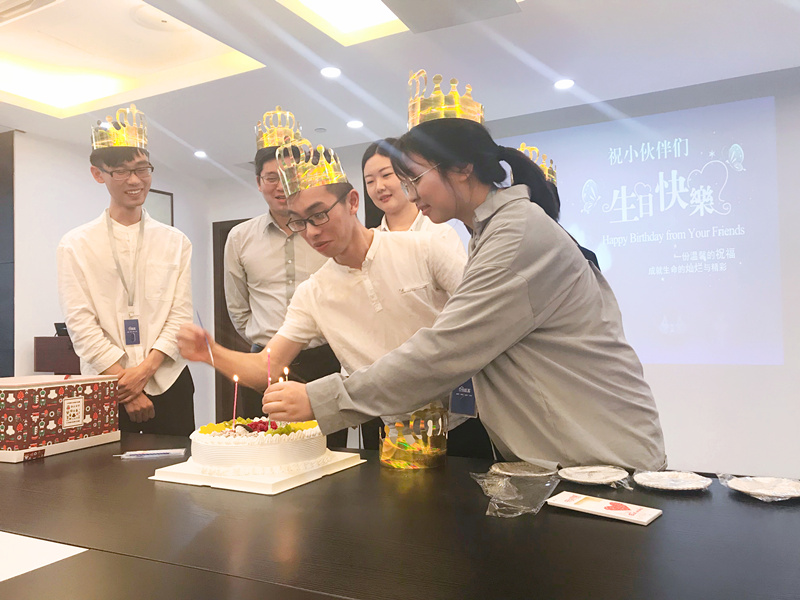 欧美古装一区二区三区 【5月生日会】这期寿星各个都可以出C位！
