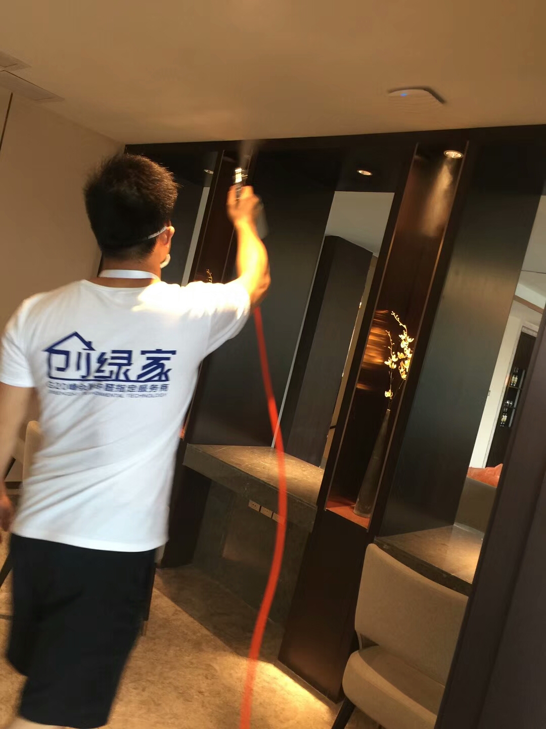 欧美古装一区二区三区 锦绣水岸售楼处室内空气治理
