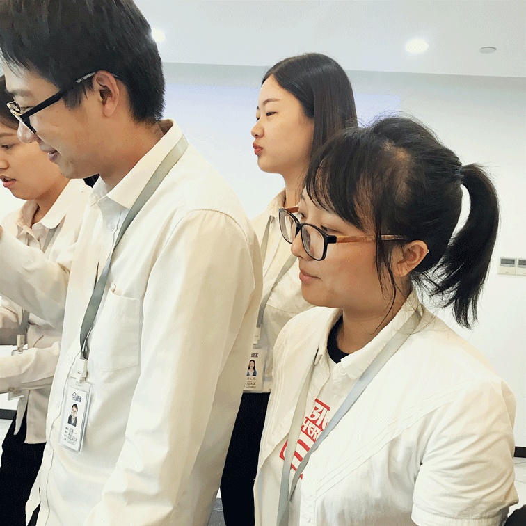 欧美黄色性爱视频网站 【7月生日会】喂——请问你是在网红公司上班吗？