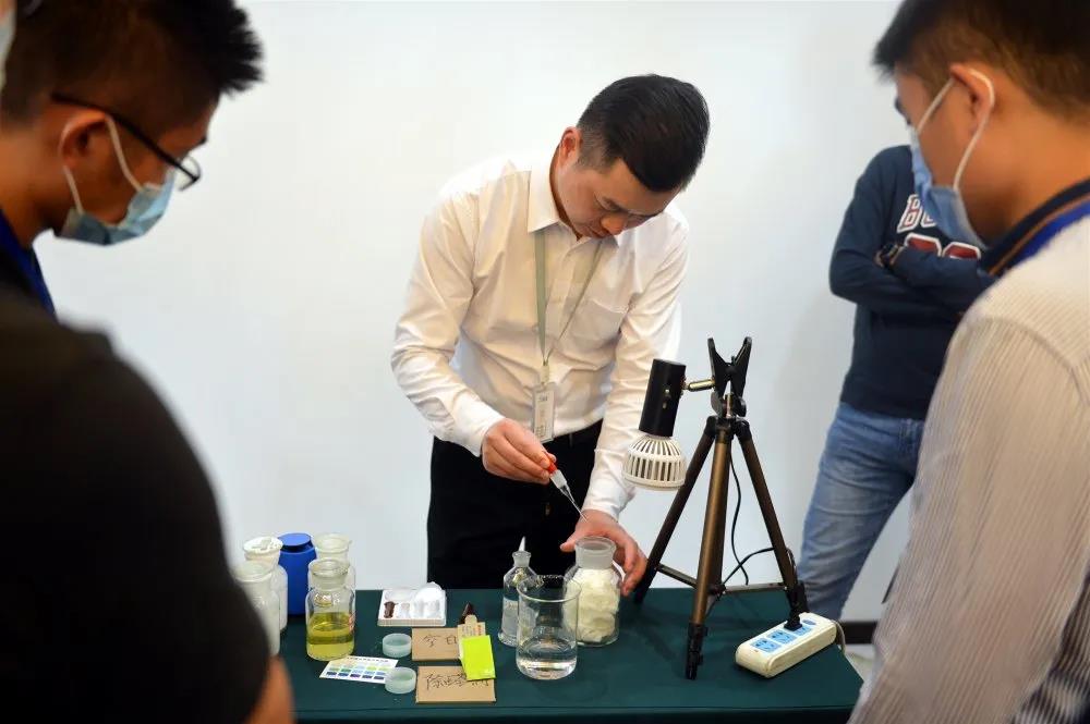 欧美黄色性爱视频网站 2020年第七期“除醛技术交流峰会”圆满结束