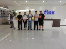 热烈祝贺张总、宋总、温总签约创绿家河南省郑州市区级代理！