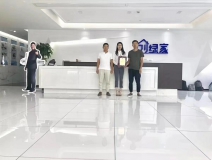 热烈祝贺俞总、杜总签约创绿家贵阳市区级代理！
